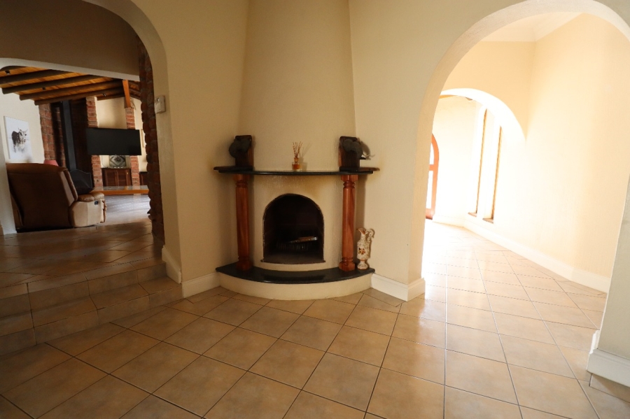 4 Bedroom Property for Sale in Summerstrand Eastern Cape